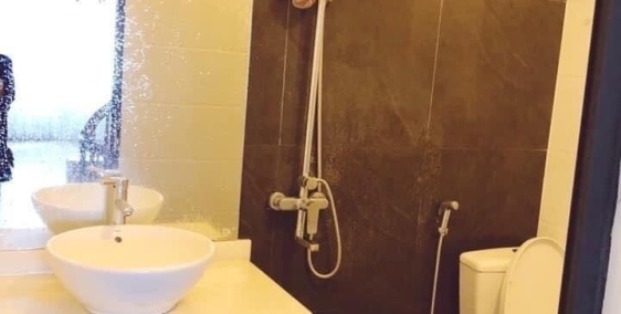 Bán Gấp Nhà Nguyễn Chính 30m2*5T Gần Phố Giá Siêu Rẻ