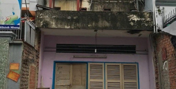 Bán gấp căn nhà ở Bình Chánh, sổ riêng, dân đông