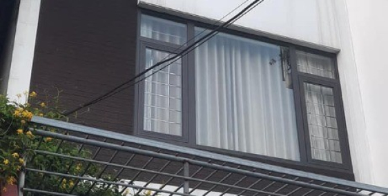 Bán gấp nhà Ngọc Lâm, ngõ ôtô, mới, 73m2, 5 tầng, Mặt tiền 5m, giá 4.95 tỷ