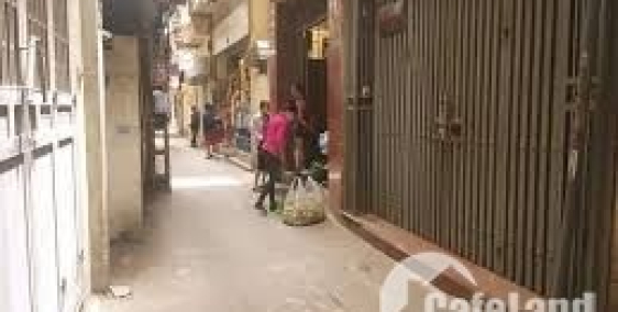 Bán nhà Quận 10, Nguyễn Tri Phương, 3 tầng, ở ngay chỉ 3 tỷ.