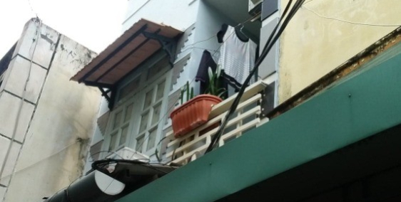 Bán nhà 2 mặt HXH đường Nguyễn Thần Hiến Quận 4 – 4 tấm đúc giá chỉ 4.39 tỷ.