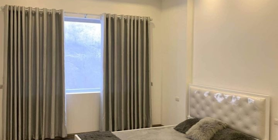 Bán nhà đẹp 5 tầng phố Cự Lộc, ô tô cách 20m. Giá 3.4 tỷ