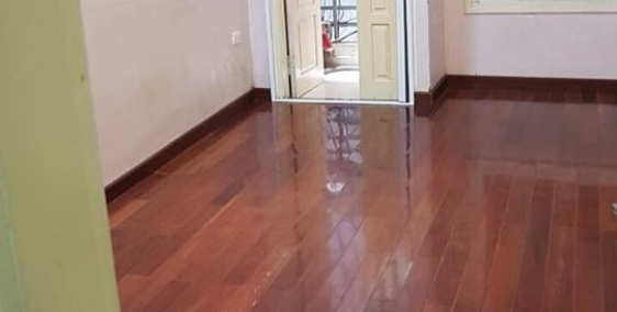 Bán nhà đẹp phố Vũ Trọng Phụng 34m2*5T, ngõ thông, Giá 3.4 tỷ.