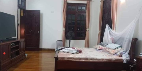 Bán Nhà Nguyễn Trãi, Cách Royal City 100m, 45m2x4T, Giá 3.5 Tỷ. 0971813682.