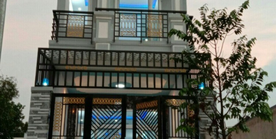 Cần bán căn nhà sổ hồng riêng gần ngã tư Miếu Ông Cù