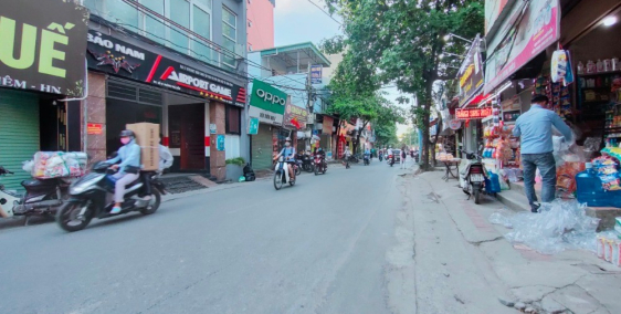 Nhà đẹp xách vali về ở luôn Pdiễn KD tốt 40m