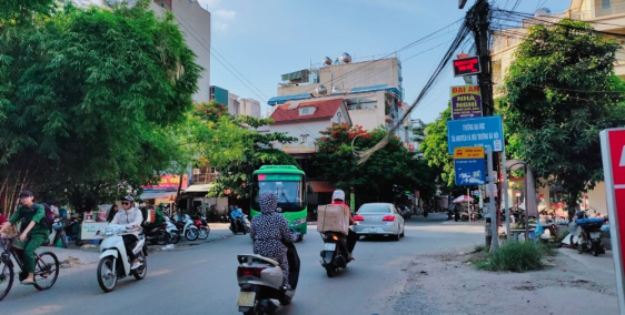 Mua nhanh không lỡ! Phú Diễn 40m 4 tầng ô tô dân trí đường to KD ở luôn