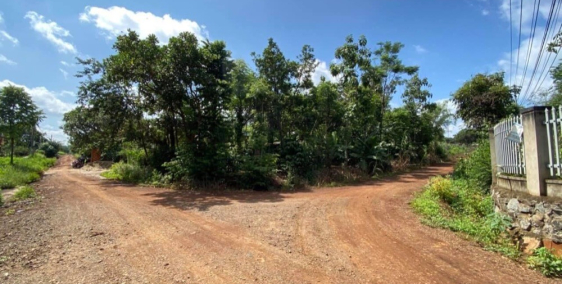 Đất thổ cư bìa riêng giá rẻ chỉ 145triệu. 5 lô liền kề