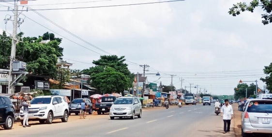 Đất Giá Rẻ Bình Dương Giá 540tr / 1 nền Kế Bên UBND Huyện