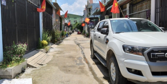 Thanh lí miếng đất gần ngã tư Miếu ông Cù