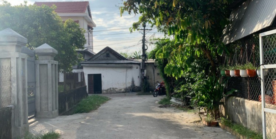 BÁN MẶT TIỀN CHÂU SƠN - GIÁ TỐT ĐẦU TƯ LH 0932638838