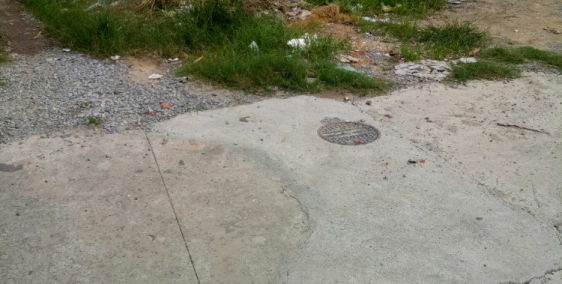 Cần bán gấp lô đất thị trấn 500m2, sát chợ chơn Thành, giá 500tr, sổ hồng sẵn