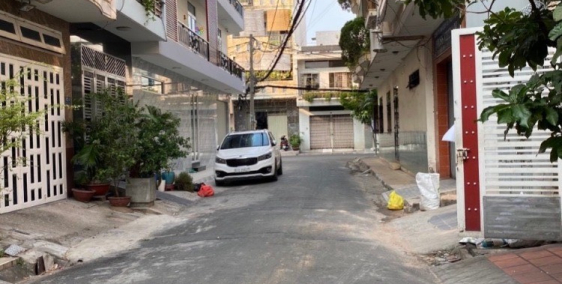 Cần vốn kinh doanh bán gấp lô đất đường Bông Sao, Giá: 750tr, Diện tích: 6x16m2