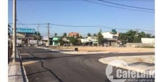 Bán nhà 2MT Phước Thiện, Quận 9 đối diện Vincity, DT: 26x48m, 950m2, Giá 61.8 tỷ