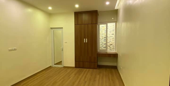 Nhà ngõ Lãng Yên, Hai Bà Trưng, cực đẹp, ô tô vào nhà, hiếm có, giá hợp lý