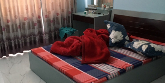 Cho thuê nhà Nguyễn Thái Học 25m*4 tầng phù hợp kinh doanh online.