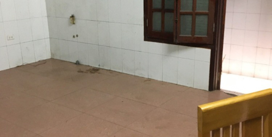 cho thuê nhà Cầu Giấy, mặt tiền 3.5m, 4 tầng x 50m, + 1 tum, 20tr