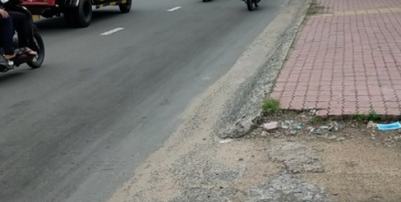 LOA LOA!Cho Thuê Mặt Tiền 7.5*15 Đẹp lý thường kiệt p15.Q11