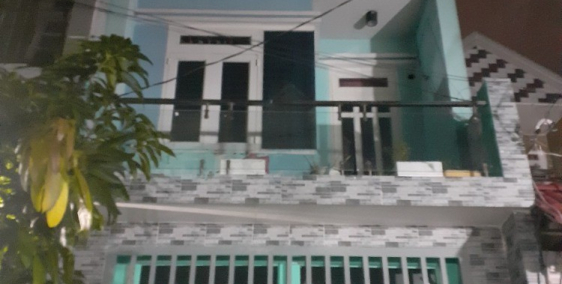 cho thuê nhà nguyên căn 1 trệt 2 lầu 64