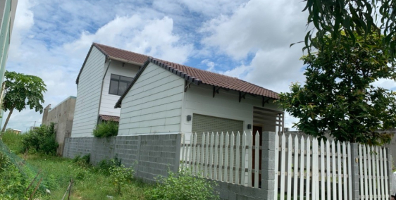 Kẹt vốn bán gấp biệt thự mini Đức Hòa Long An, mặt tiền KDC, giá 2,2 tỷ