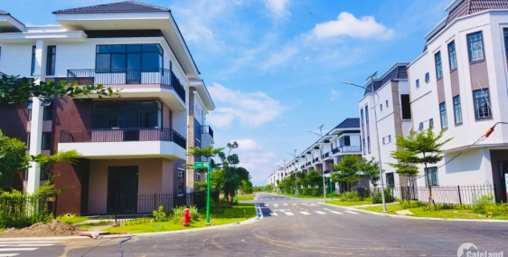 Bán gấp Nhà phố Phan Văn Hớn CK 6% trả chậm không lãi suất