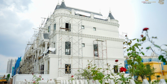 THE LOTUS CENTER đẳng cấp mãi mãi