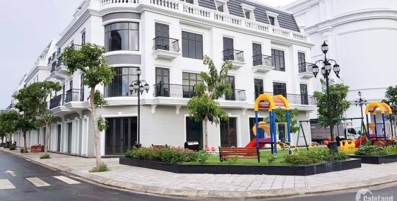 Nhà 2 lầu Siêu Đẹp Chợ Búng - Thuận An giá chỉ 3ty3 vị trí đắc địa