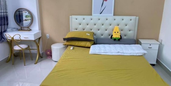 Ngộp covic Bùi Đình Túy 32 m2, 3 tầng , HXH,  LH 0903396661.