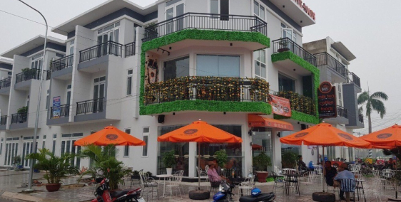 Bán nhà phố view công viên Đức Hòa Long An giá 2,4 tỷ