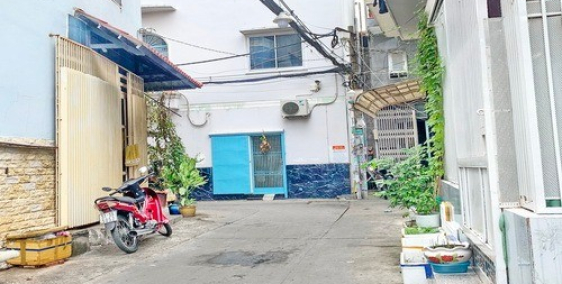 Nhà 2 lầu hẻm xe hơi cực đẹp tại đường Lê Văn Lương, P. TH, Q7