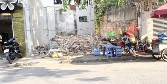 Bán nhà nát mt đường số 13 P. Linh Xuân Quận Thủ Đức giá bán 5 tỷ tL