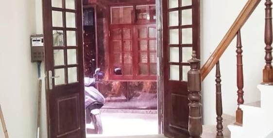 Bán nhà 2.6 tỷ ngõ Thổ Quan - trung tâm Đống Đa - ở ngay - sổ nở hậu.