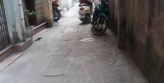 Cực Rẻ, 43m2, Giá Đầu Tư, Hơn 2 Tỷ, Ngõ Ba Gác, Nhà ở Kim Giang, Quận Hoàng Mai