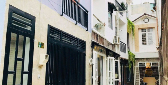 BÁN GẤP!!! NHÀ TRUNG TÂM QUẬN 1 –  32M2 CHỈ 4.5 TỶ (0398.97.17.37)