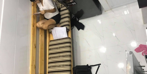 Chỉ 2.25 tỷ, bán nhà Hồ bá Kiện Phường 15 Quận 10, 2 lầu đúc