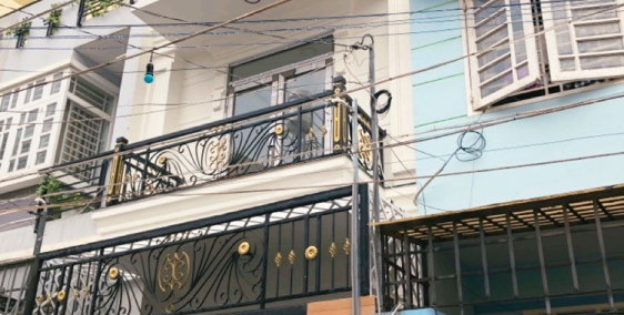 CẦN BÁN NHÀ MỚI XÂY 100% 1L2T, NỘI THẤT CƠ BẢN