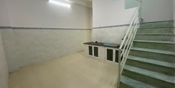 Chỉ với 3 tỷ có ngay nhà trung tâm Quận 3, 28m2, đường Trần Quang Diệu