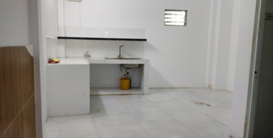 Bán nhà hẻm Bến Vân Đồn quận 4 có sổ hồng