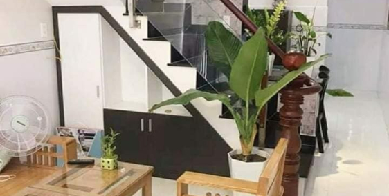 Kẹt nợ cần bán nhà 129/79 Nguyễn Trãi 3 lầu 30m2 4 tỷ LH:0913777008