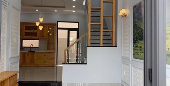 Nhà Trần Bình Trọng chủ giảm mạnh 5.9 tỷ xuống còn 5.5 tỷ 39m2 LH: 0913777008