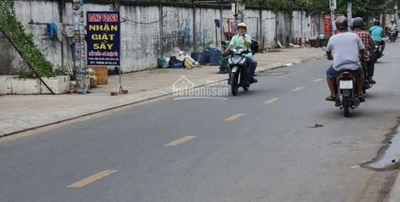 THIẾU TIỀN KINH DOANH CẦN BÁN GẤP NHÀ 2L+4PN  GẦN VÒNG XOAY AN LẠC,BÌNH TÂN