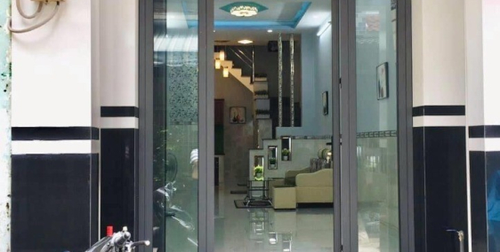 Bán gấp nhà Tân Bình, hẻm Thành Mỹ, 32m2, 3,2 tỷ