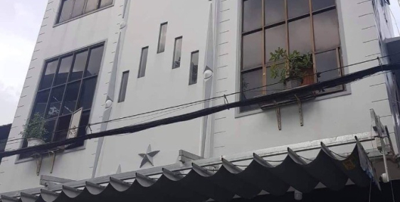 MẶT TIỀN 8M, HẺM XE TẢI, 4 TẦNG, 6PN. TIỆN Ở VÀ KINH DOANH MÀ CHỈ CÓ 6.8 TỶ.