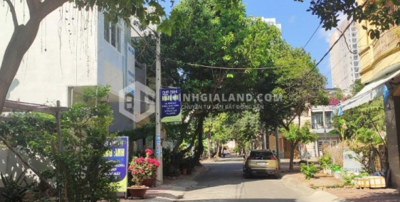 BÁN ĐẤT VUÔNG VẮN KHU TRUNG TÂM ĐÔ THỊ CHÍ LINH GẦN BIỀN