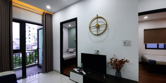 Cho thuê căn hộ phòng ngủ riêng biệt tại 572 đường 2/9. LH: 0933458631