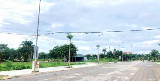 Bán lô đất nền liền kề đối diện TTHC Quận, sổ đỏ vĩnh viễn