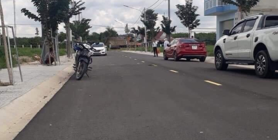 Đất trung tâm tp Đồng Xoài, mặt tiền DT 741, giá rẻ đầu tư