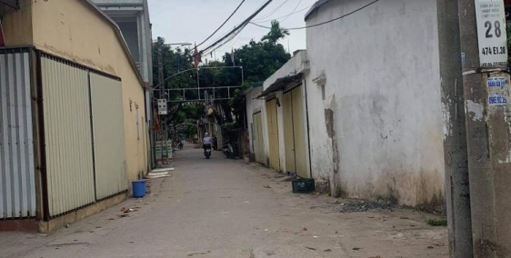 Cần bán mảnh đất 50.2m2 trục chính thôn tại Đặng Xá, Gia Lâm. LH 0983253436