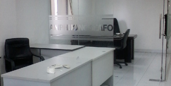 Văn phòng cho thuê đẹp MT CMT 8, Q.3, gần NĐC, 48m2, 19 triệu/ tháng