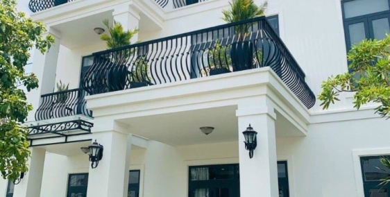 Cần sang nhượng gấp căn biệt thự mini 6x20 shr giá siêu rẽ